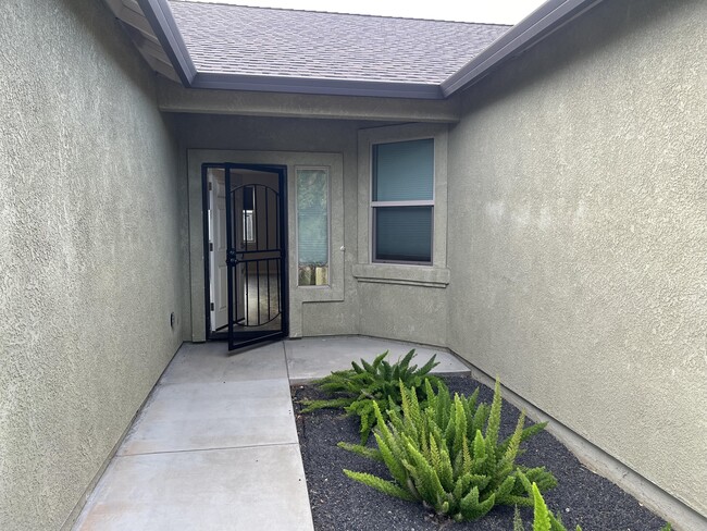 Building Photo - 4321 Paulson Ln