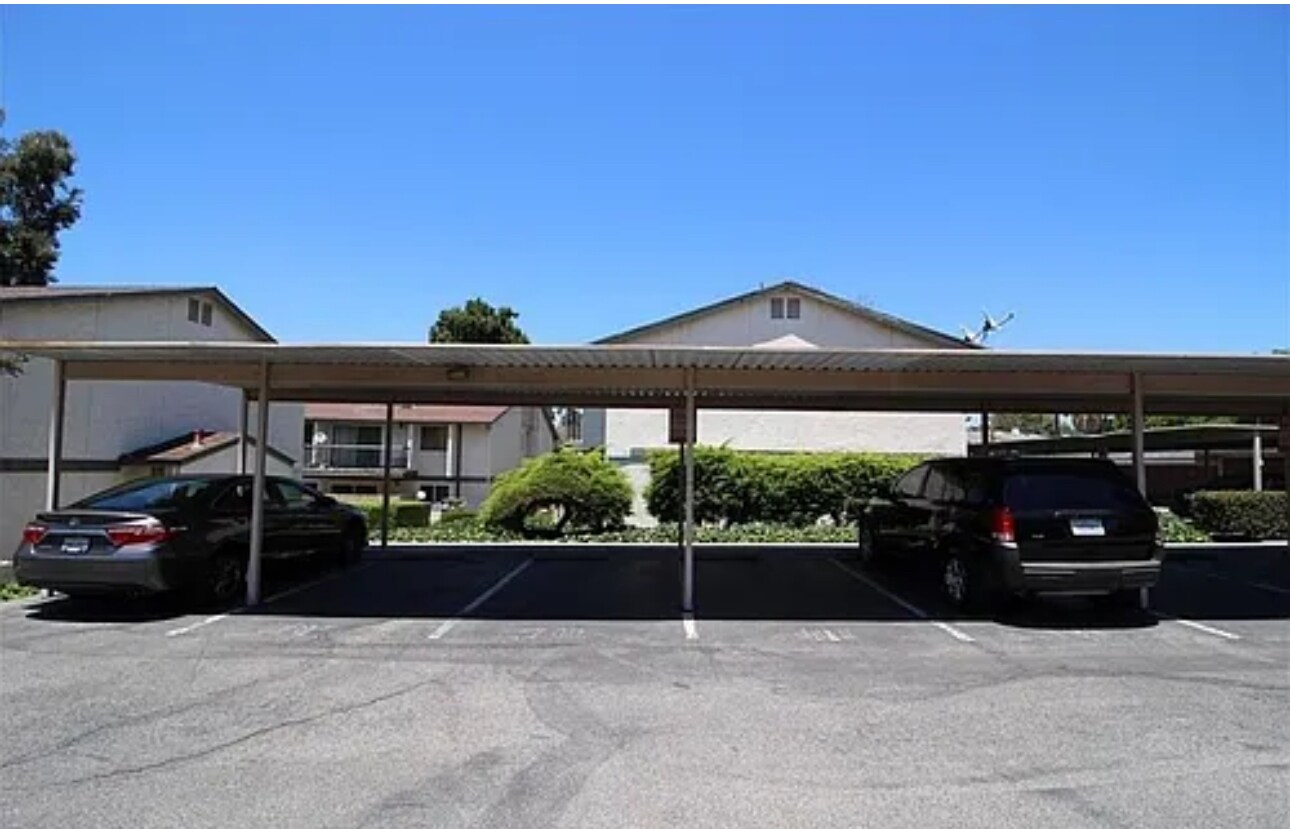 Building Photo - 2408 S Hacienda Blvd