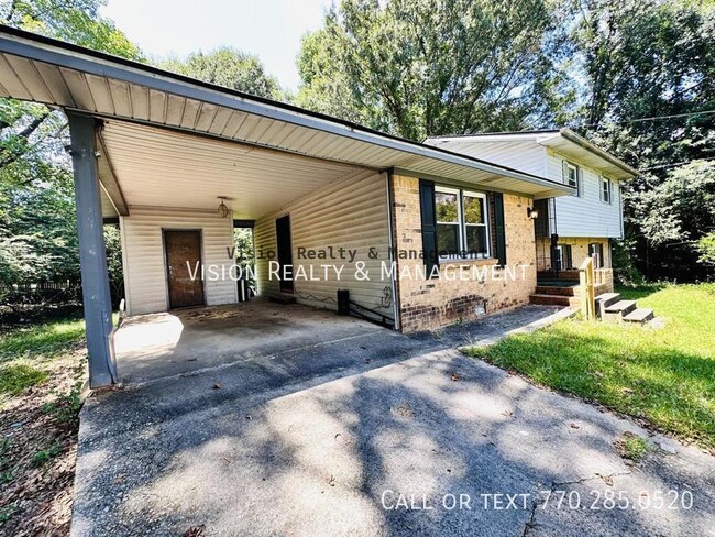 Building Photo - Move in Ready 4BD/2BA Home: Jonesboro