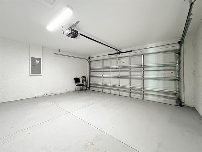 Building Photo - 3897 SW 169th Ln Rd