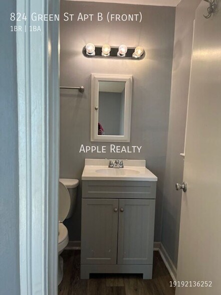 Building Photo - 824 Greene St