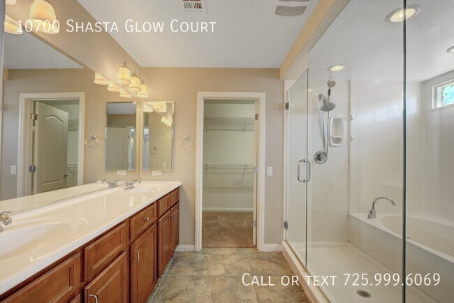 Building Photo - 10700 Shasta Glow Ct