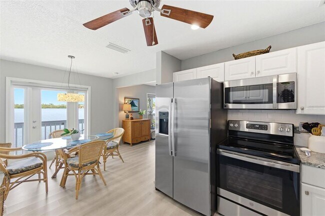 Building Photo - 4805 Cobia Dr SE
