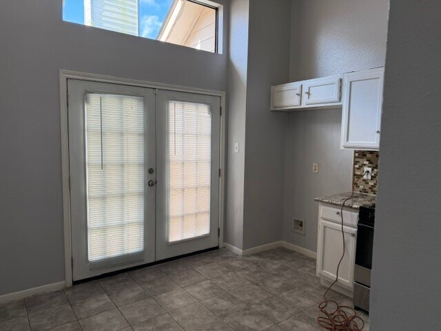 Building Photo - 7722 Valera Ln