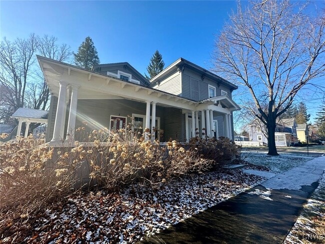 Building Photo - 7 N Jefferson St