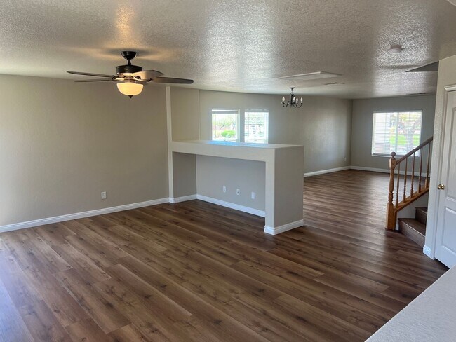 Building Photo - Stunning Two-Story Home in Desirable Iron ...