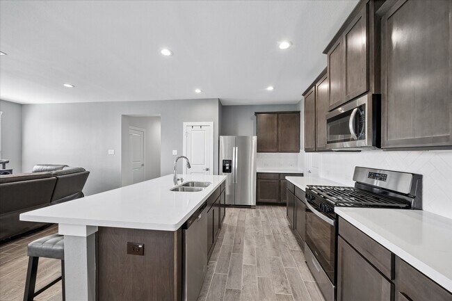 Building Photo - 33002 Carolyns Perfection Lp