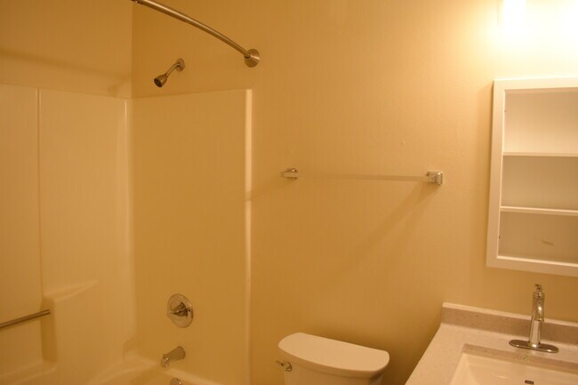 Building Photo - 2734 S 17th St