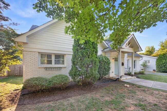 Building Photo - 1610 Jameston Dr