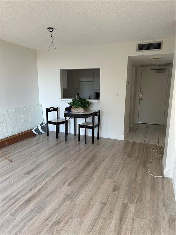 Building Photo - 777 S Federal Hwy