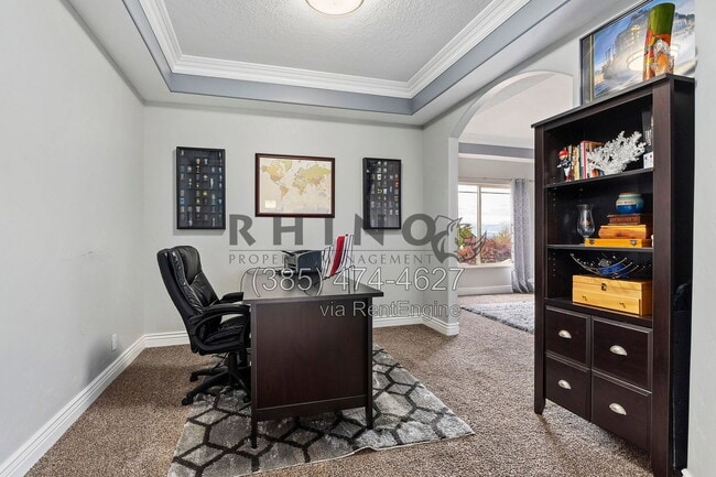 Building Photo - 13697 S Tom Shoemaker Cir