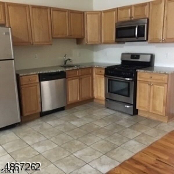 555 Central Ave 555 Central Ave City of Orange NJ 07050 Apartment