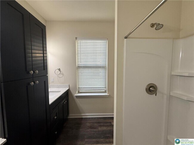 Building Photo - 39 John Alley