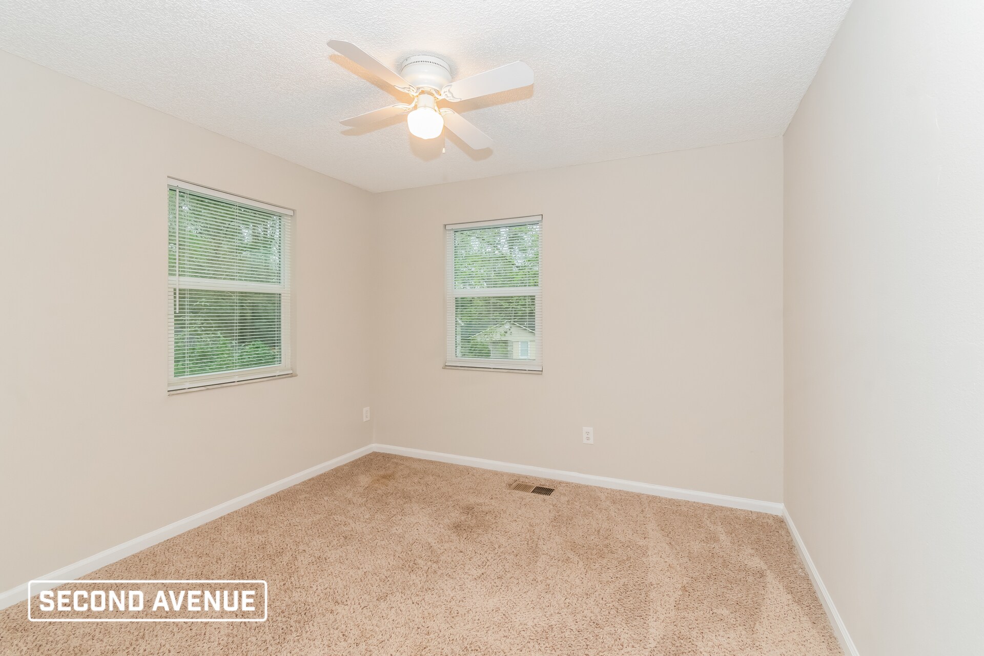 Building Photo - 6128 Key Hollow Ct