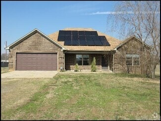 Building Photo - 14 Cody Ln