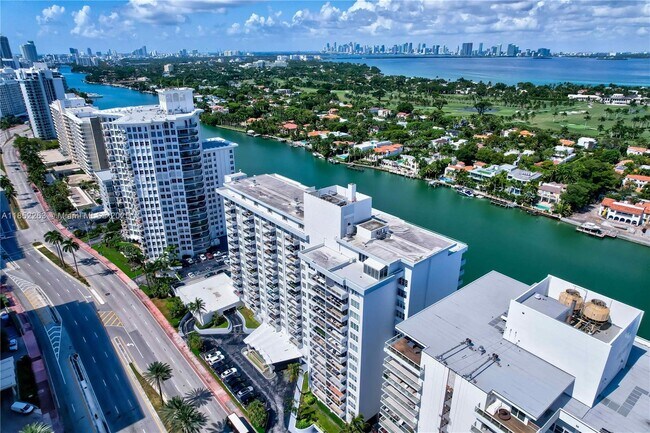 Building Photo - 5700 Collins Ave