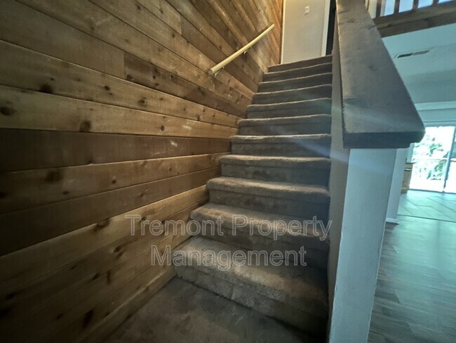 Building Photo - 8713 Millard Lee Ln