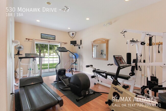 Building Photo - 530 Mohawk Dr