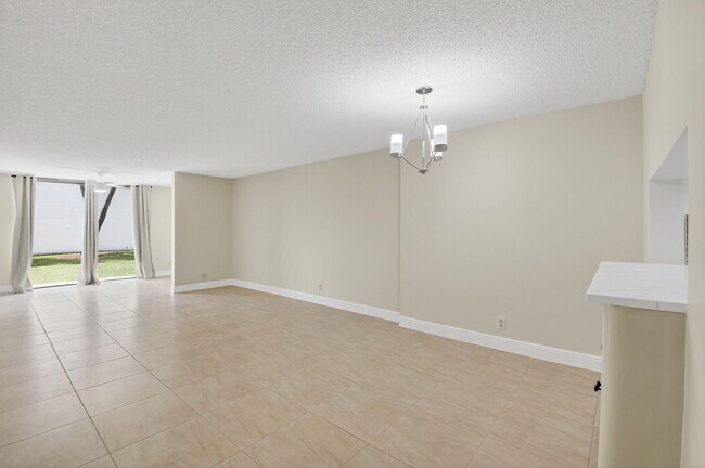 Building Photo - 5574 Witney Dr