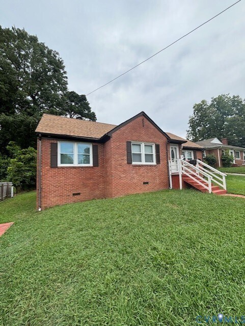 Primary Photo - 3600 Totty St