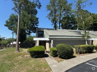 Building Photo - 7200 SW 8th Ave