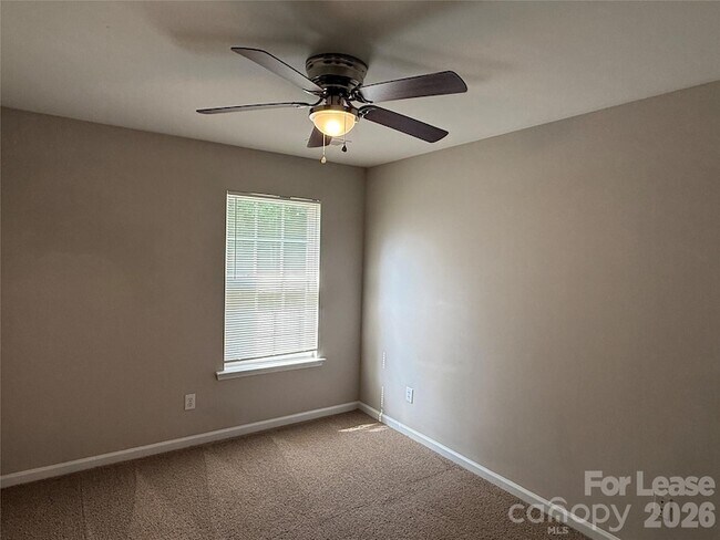 Building Photo - 2152 Whispering Way