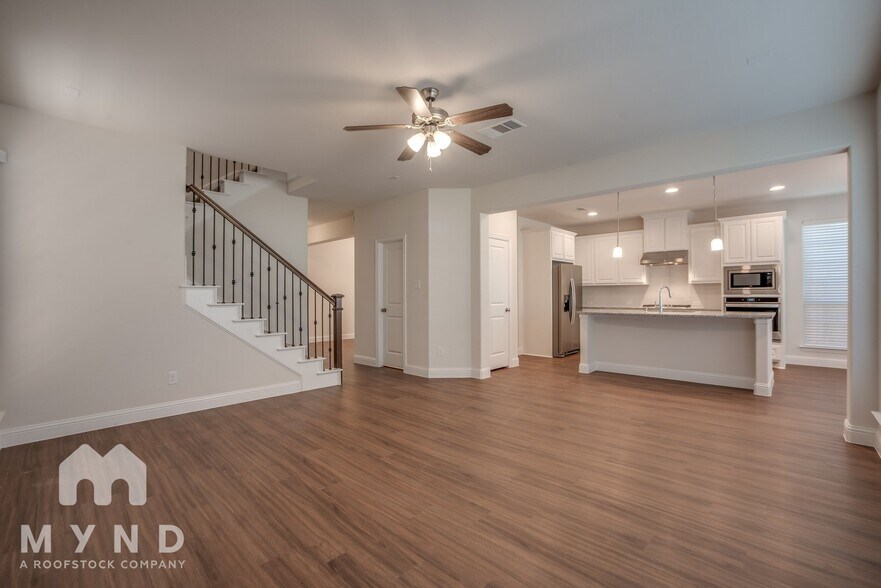 Building Photo - 3121 Damsel Sauvage Ln