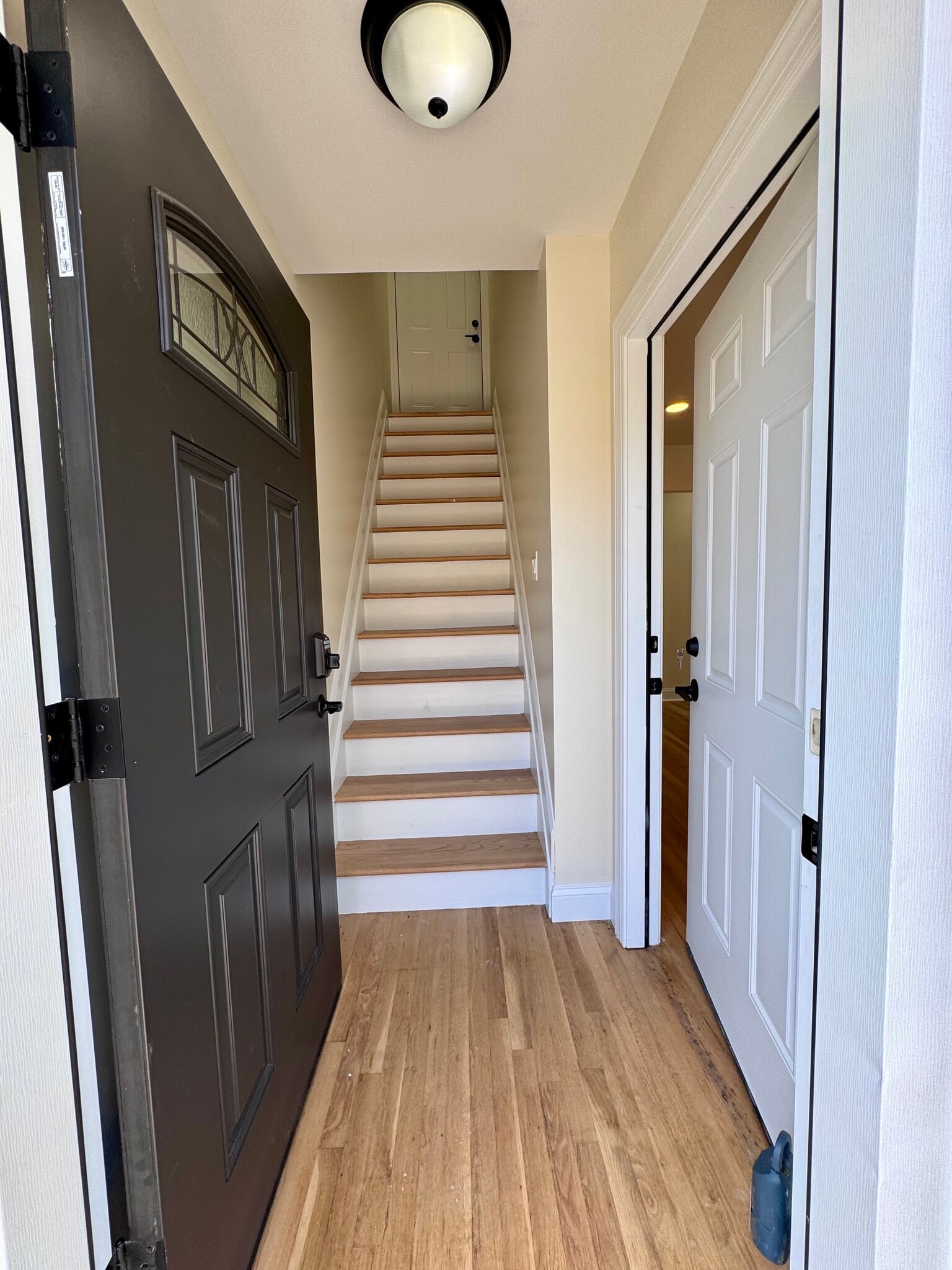 1st Floor Home - 47 Sherwood Ave