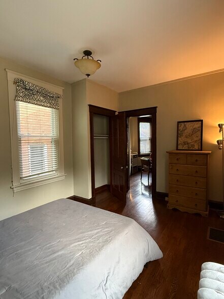 Building Photo - 266 Bodmann Ave