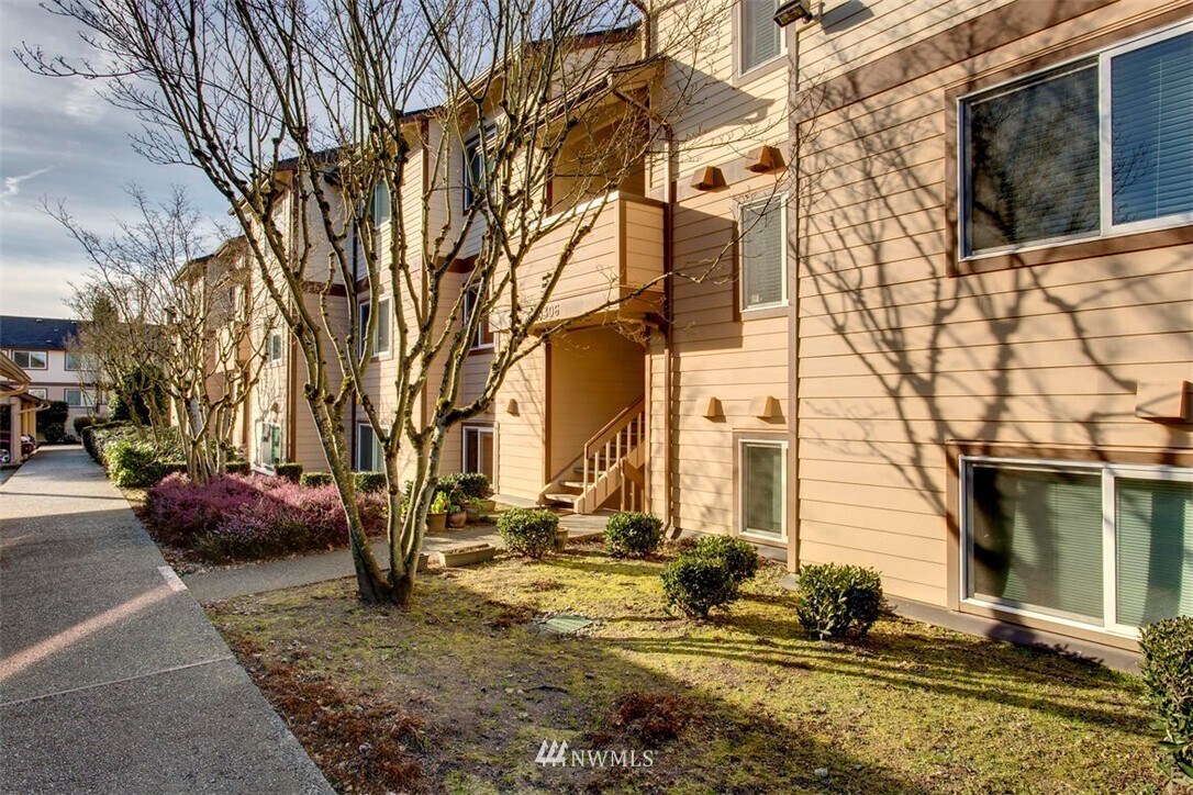 Building Photo - 14306 126th Avenue Northeast