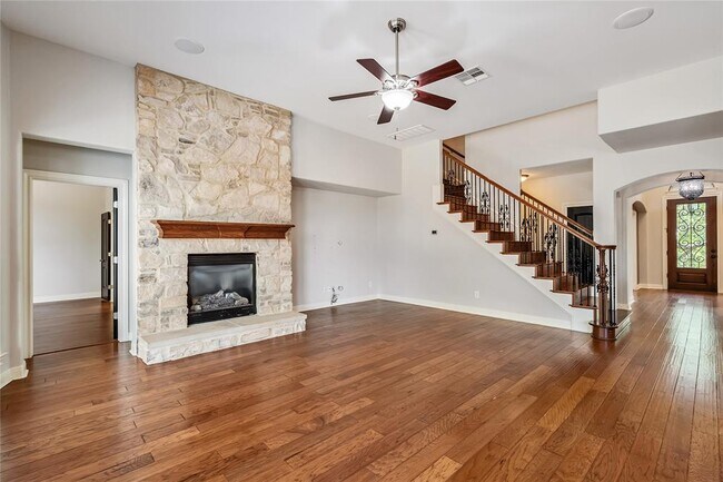 Building Photo - 11609 Woodland Hills Trail