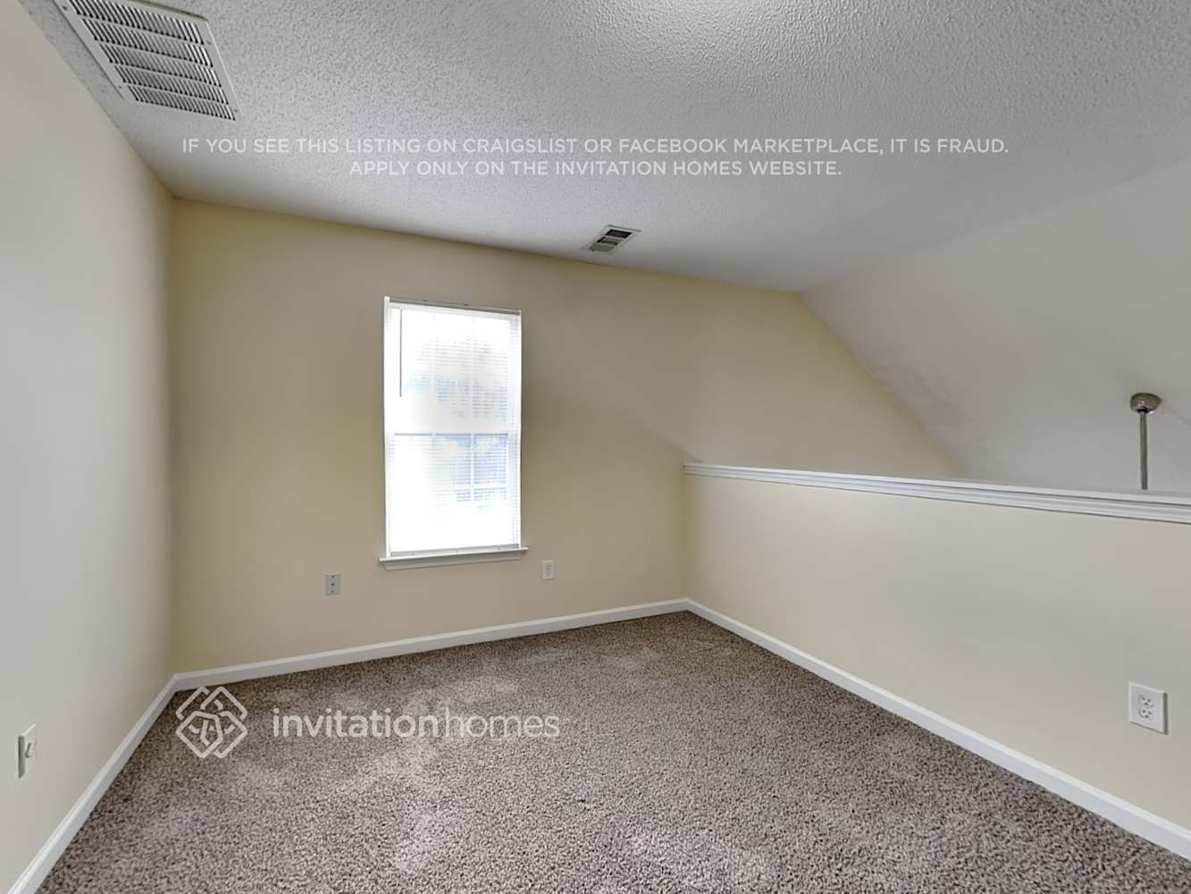 Building Photo - 204 Tulane Dr