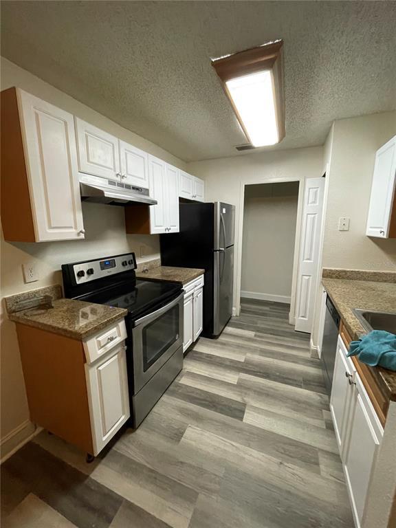 Building Photo - 2201 Cascades Blvd