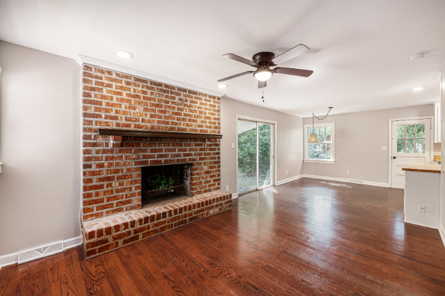 Building Photo - 2243 Guerry Ave
