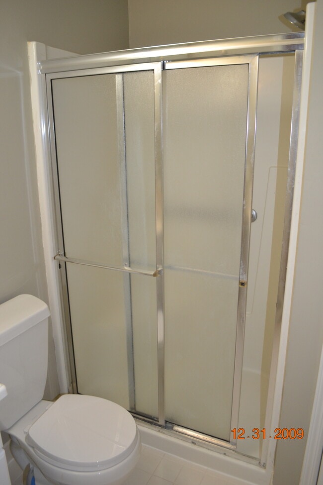 Building Photo - 51 Brookside Ln