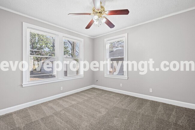 Building Photo - 3610 Kearney Ave