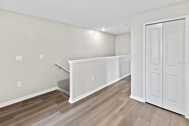Building Photo - 15504 Florence Hollow Pl