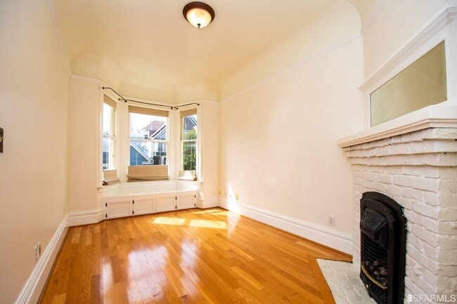 Primary Photo - 144 Downey St