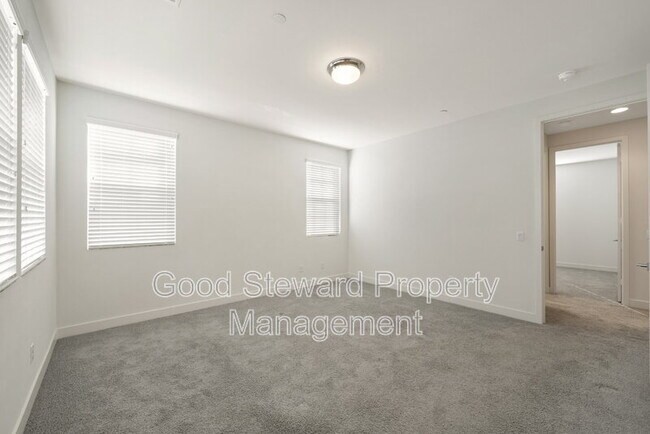 Building Photo - 4387 Avocado Grove Ln