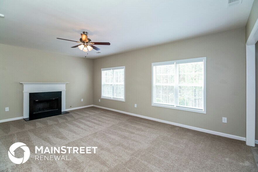 Building Photo - 2905 Hollow Trace Holw