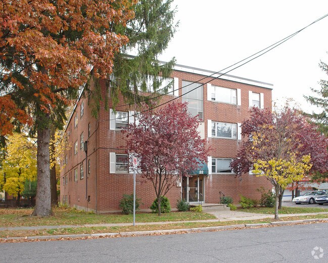 22 Kenyon St 22 Kenyon St Hartford CT 06105 Apartment Finder