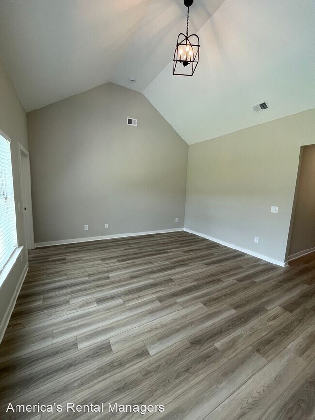 Building Photo - 4 br, 2 bath House - 10309 Middleton Road