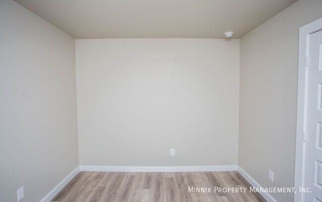 Building Photo - 13212 Ave. S-