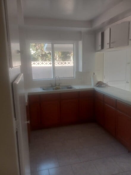 Building Photo - 4109 Live Oak St