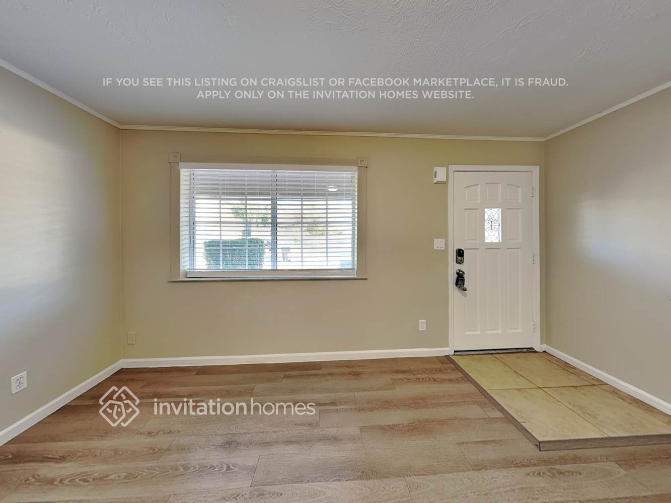 Building Photo - 243 E Cullumber Ave