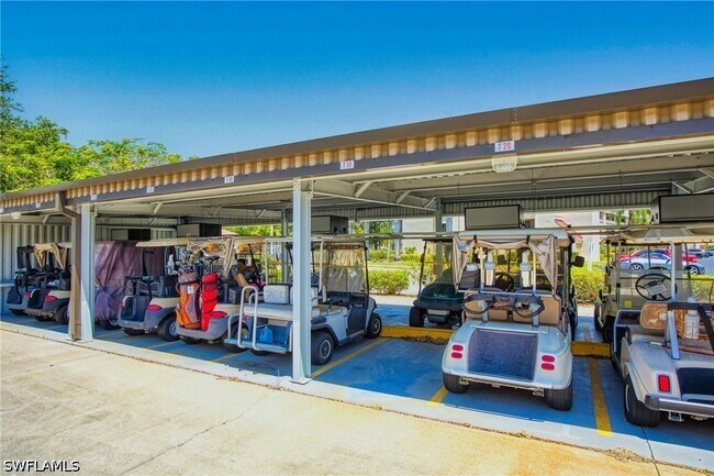 Building Photo - 7402 Lake Breeze Dr