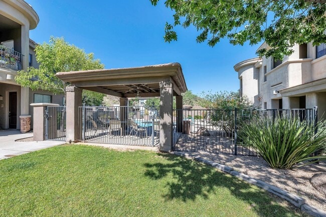 Building Photo - 3 Bedroom 2.5 Bath at Villa Verona Scottsdale