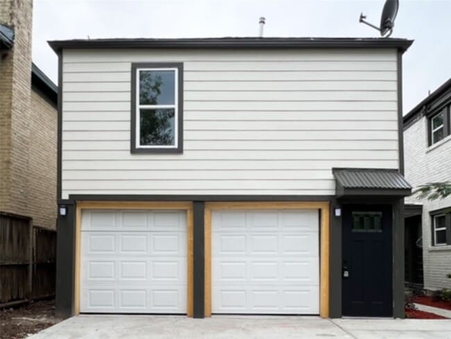 Primary Photo - 4704 Greenbriar Dr