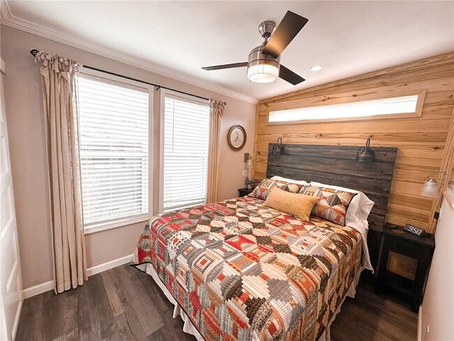 Building Photo - 107 Long Hammock Dr