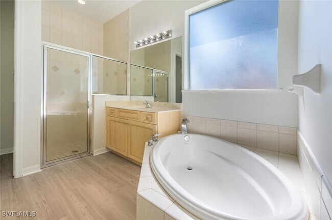 Building Photo - 10800 Fieldfair Dr